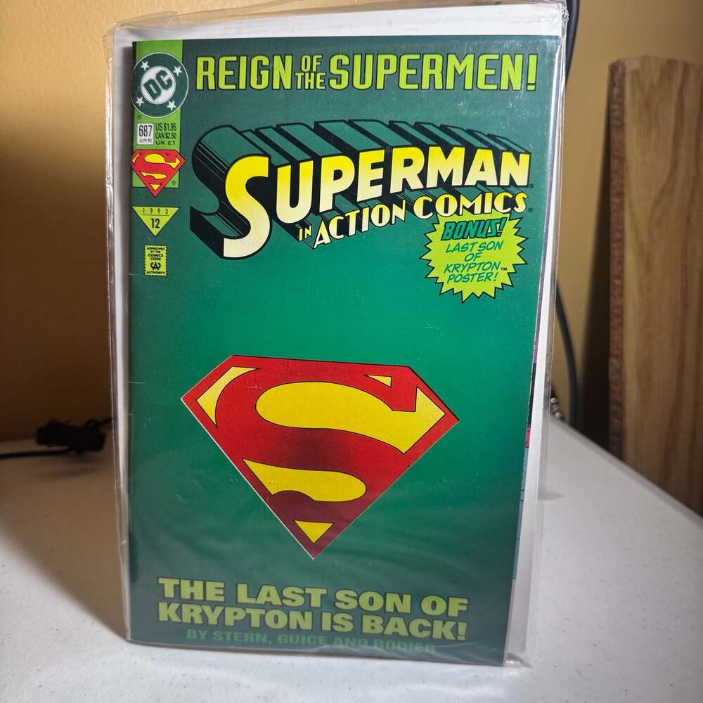 DC Comics Superman Action Comics #687 Reign of the Supermen 1993 Die-Cut Cover